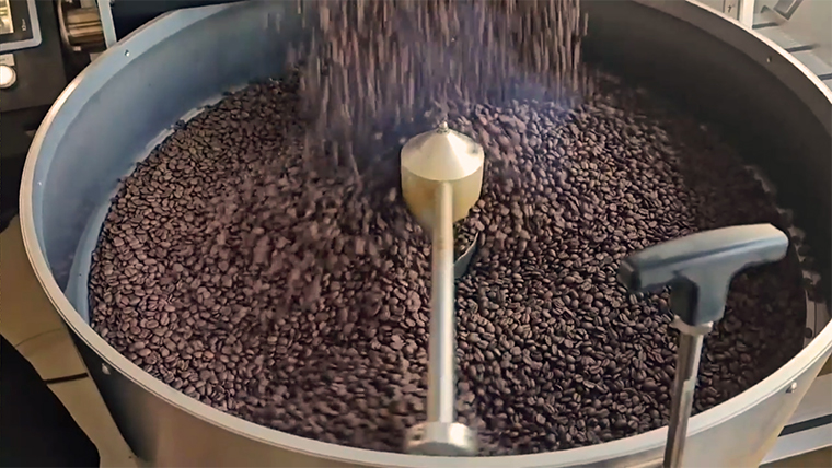 Kaffebønner i rister